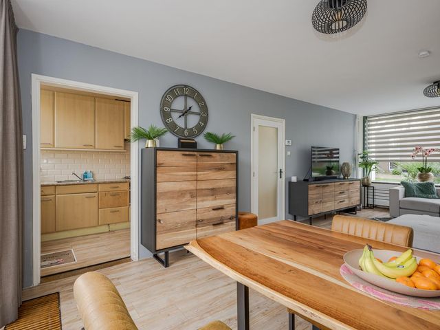 Anthonie van Dijcklaan 2, Voorschoten