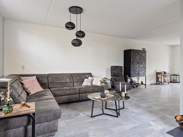 Wegaplein 3, Oude-Tonge