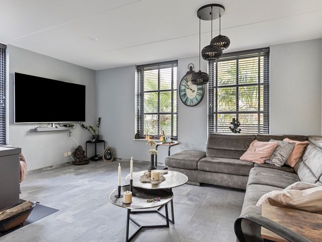 Wegaplein 3, Oude-Tonge