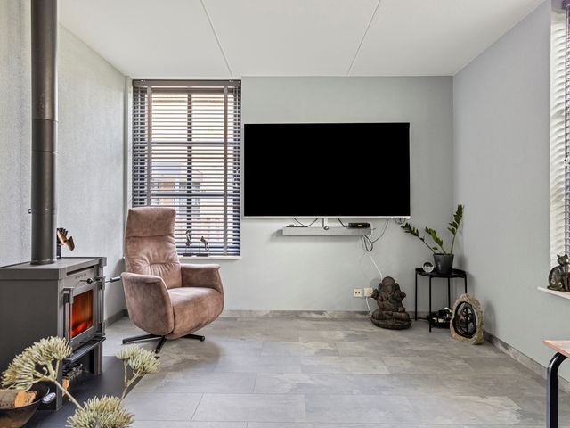 Wegaplein 3, Oude-Tonge