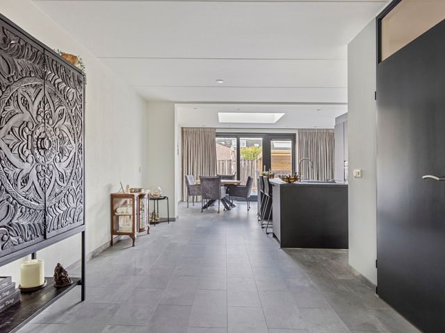 Wegaplein 3, Oude-Tonge