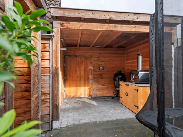 Prauw 32, Veenendaal