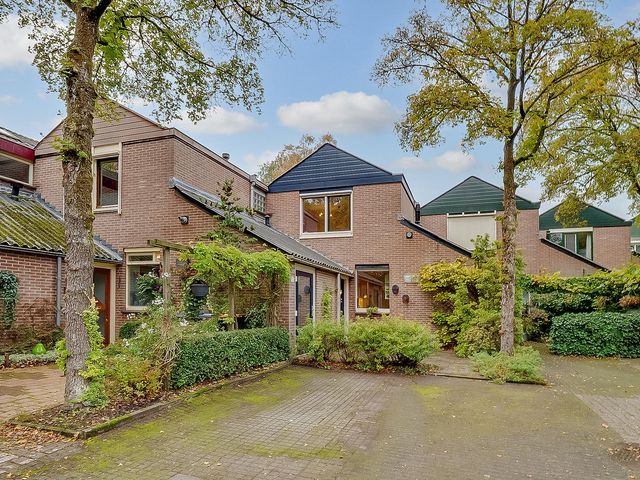 Esdoornlaan 10, Bilthoven