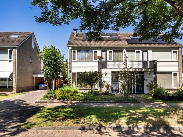 Van Lentestraat 50, Dalfsen