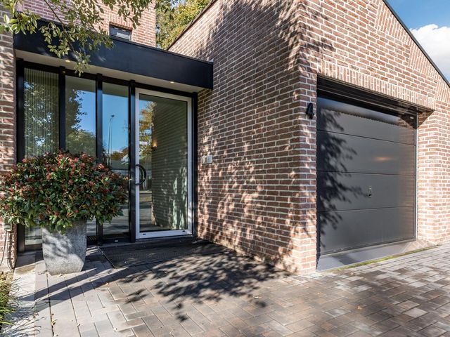 van Limburg Stirumstraat 4, Hoogeveen