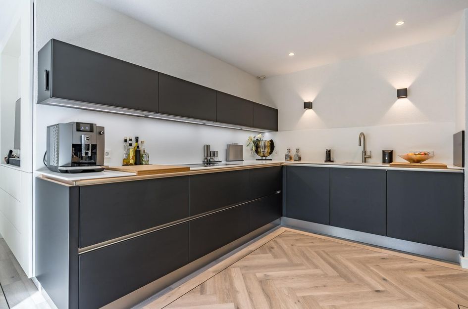 van Limburg Stirumstraat 4