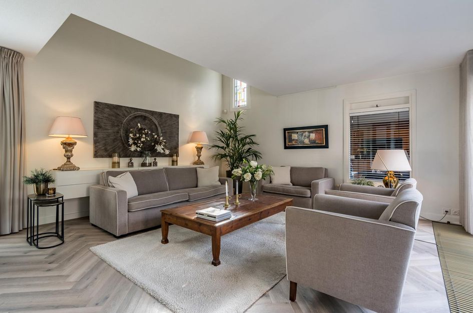 van Limburg Stirumstraat 4