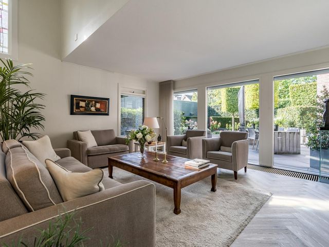 van Limburg Stirumstraat 4, Hoogeveen