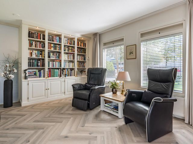 van Limburg Stirumstraat 4, Hoogeveen