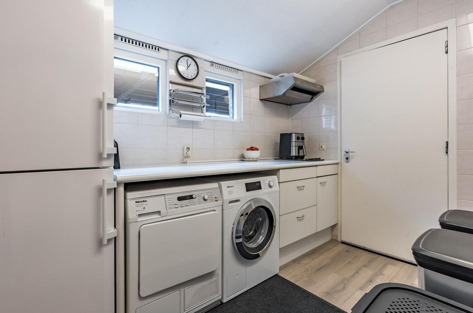 van Limburg Stirumstraat 4