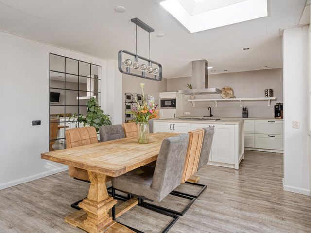 Stenenkamerstraat 10, Herveld