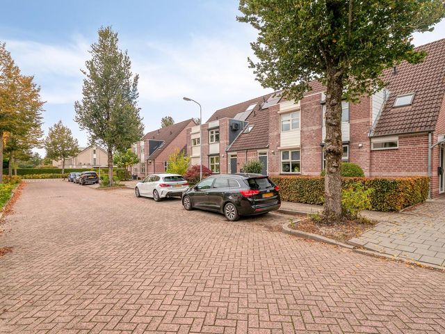 De Veldse Hofstede 54, Zetten