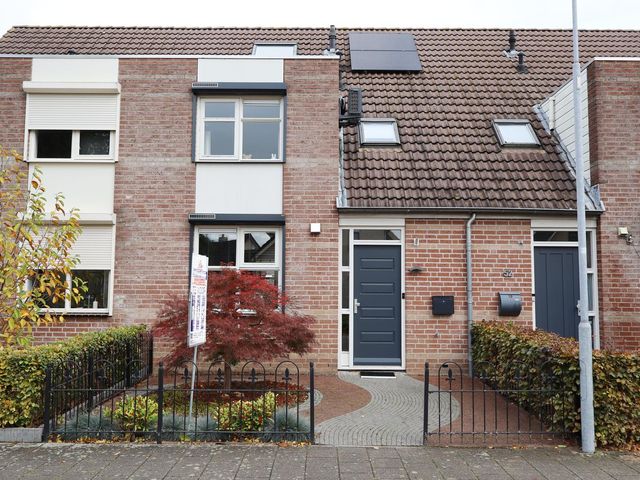 De Veldse Hofstede 54, Zetten