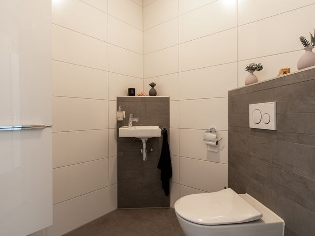 Ossenwaard 52, Wijk en Aalburg