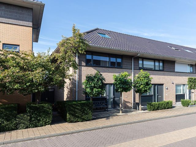 Duizendschoon 3, Hendrik-Ido-Ambacht