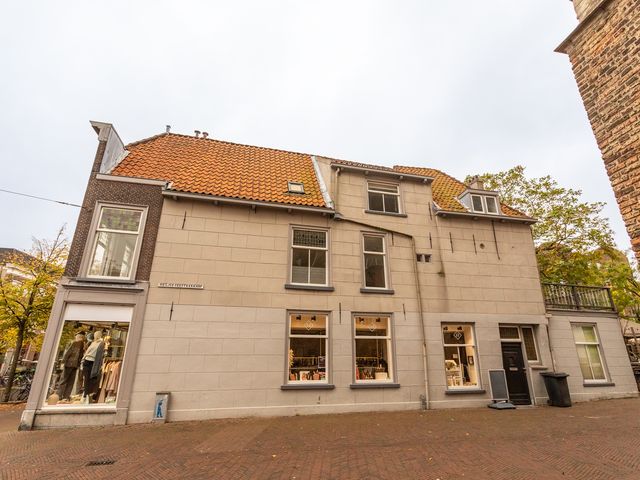Heilige Geestkerkhof 21, Delft