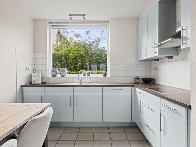 Galoppeerbaan 12, Amersfoort