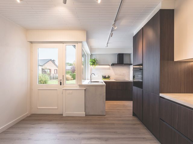 Zwaluwstraat 23  , Balen