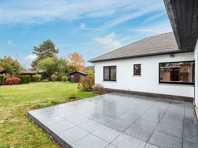 Zwaluwstraat 23  , Balen