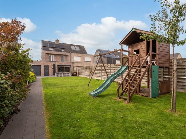 Parkstraat 38  , Ravels