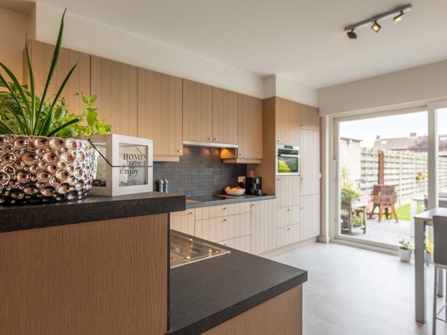 Parkstraat 38  , Ravels