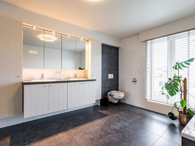 Parkstraat 38  , Ravels