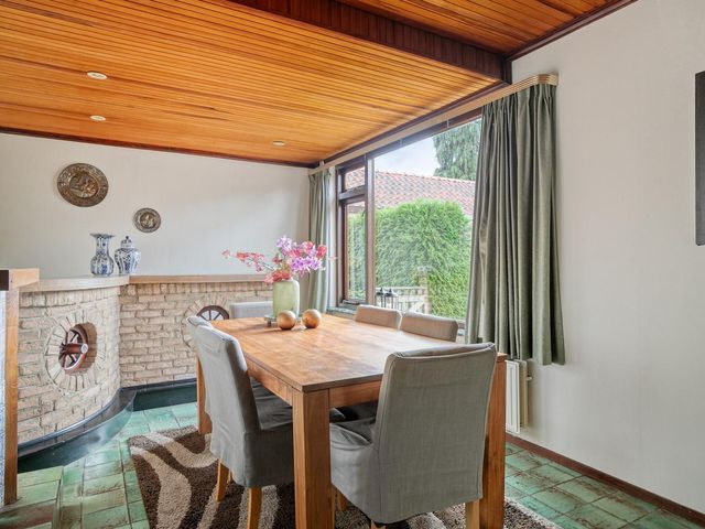 Flamingostraat 11, Nispen