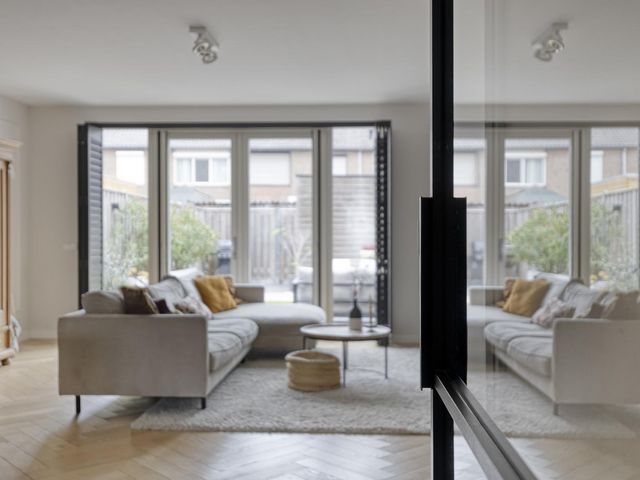 Titus Brandsmastraat 27, Roosendaal