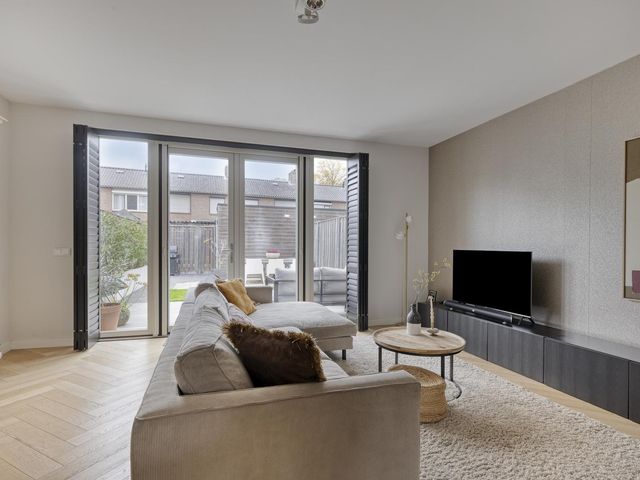 Titus Brandsmastraat 27, Roosendaal