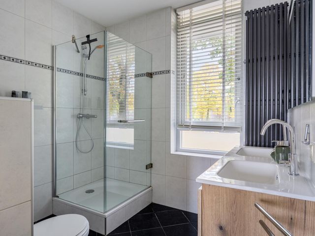 Televisiestraat 102, Roosendaal