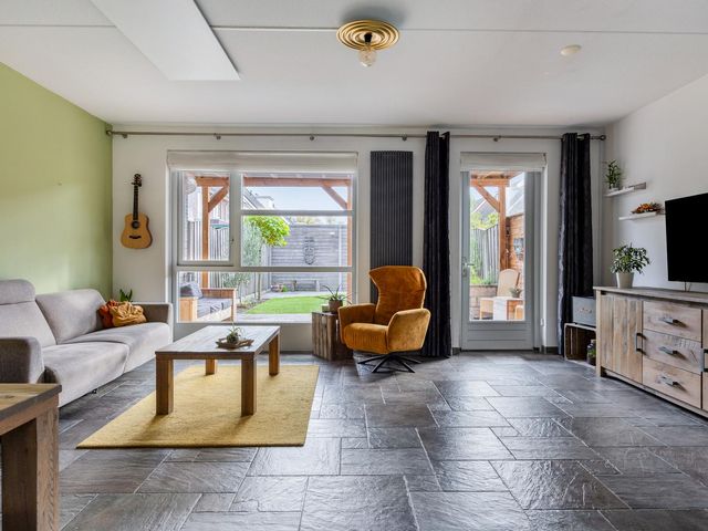 Televisiestraat 102, Roosendaal