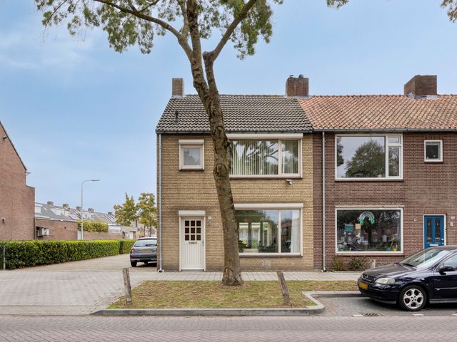 Drapenierstraat 10, Tilburg