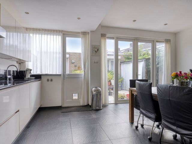 Drapenierstraat 10, Tilburg