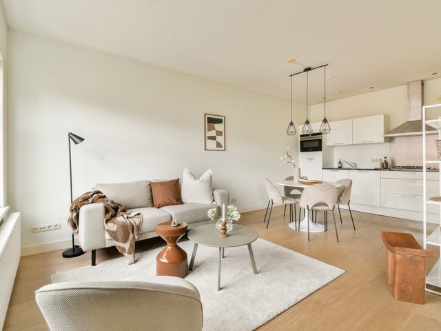 Luzacstraat 9 3, Amsterdam