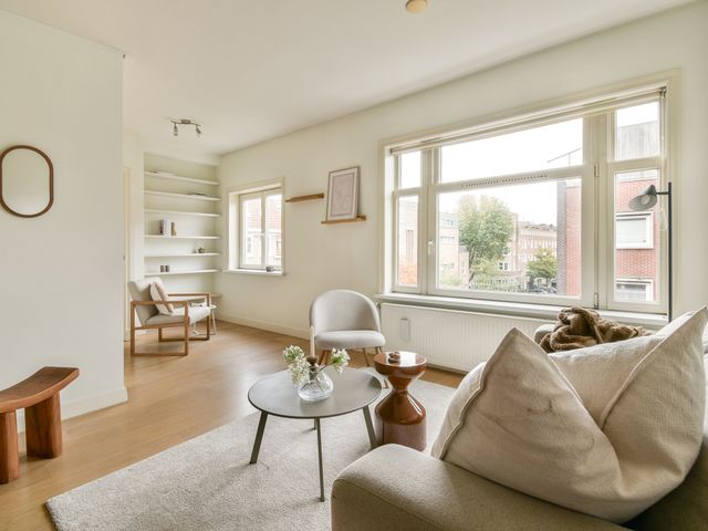 Luzacstraat 9 3, Amsterdam