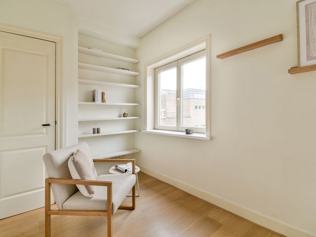 Luzacstraat 9 3, Amsterdam