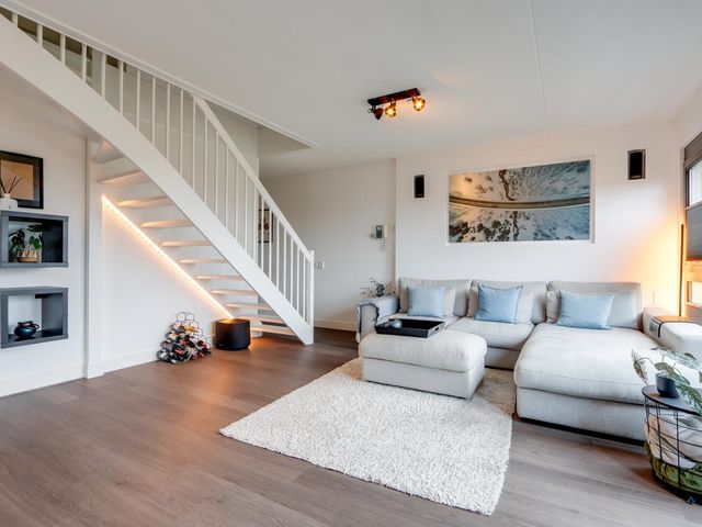 Waddenweg 351, Hoofddorp