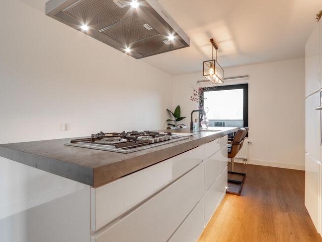 Waddenweg 351, Hoofddorp