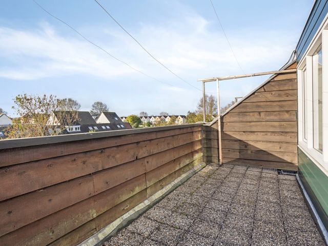 Doorzwin 1215, Julianadorp