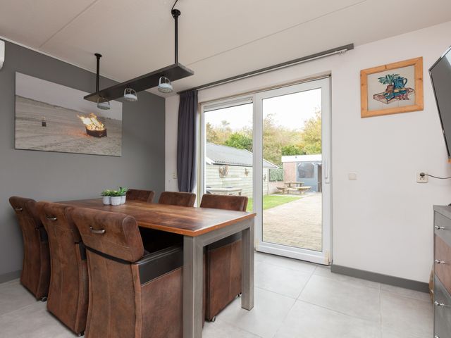 Waaxenserweg 11, Lollum