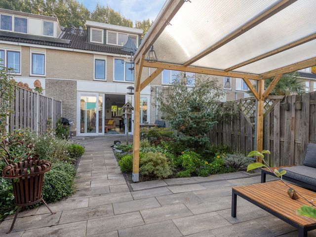 C. van Eesterenplein 54, Almere