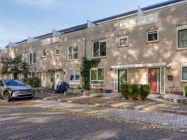 C. van Eesterenplein 54, Almere