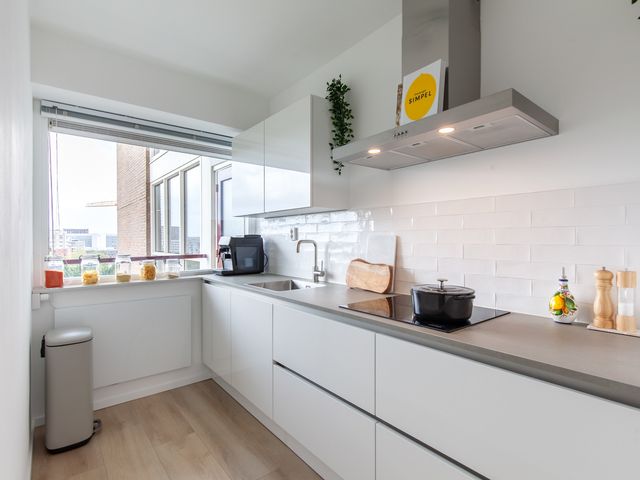 Burgemeester Hogguerstraat 261, Amsterdam