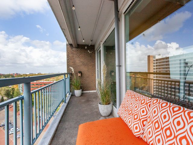 Burgemeester Hogguerstraat 261, Amsterdam