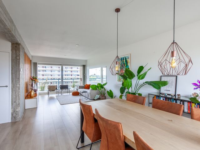 Burgemeester Hogguerstraat 261, Amsterdam