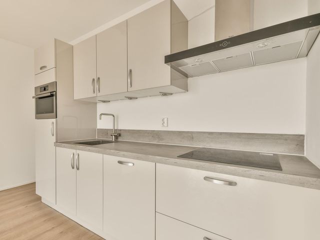 Leerdamhof 83, Amsterdam