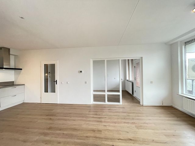 Leerdamhof 83, Amsterdam