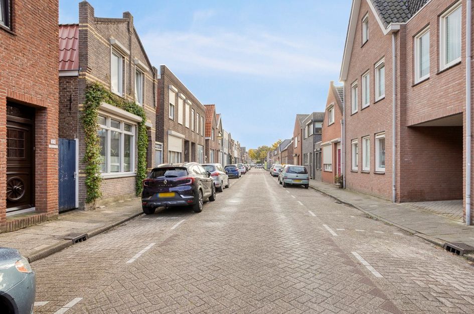 Voorstraat 49