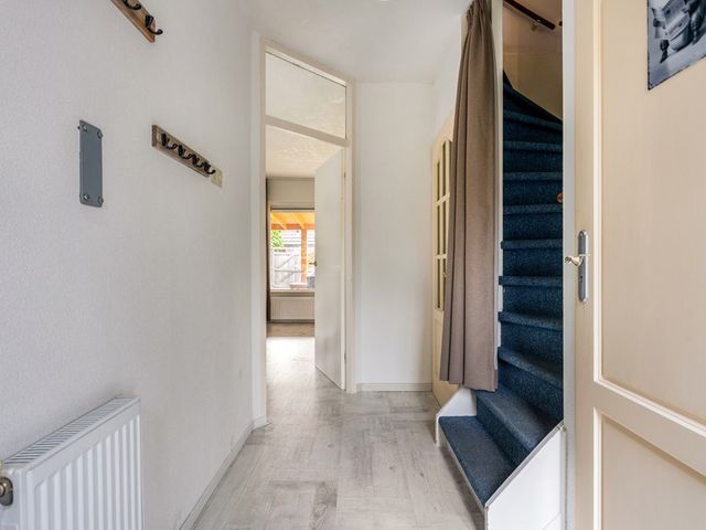 Klagerstuin 95, Zwaag