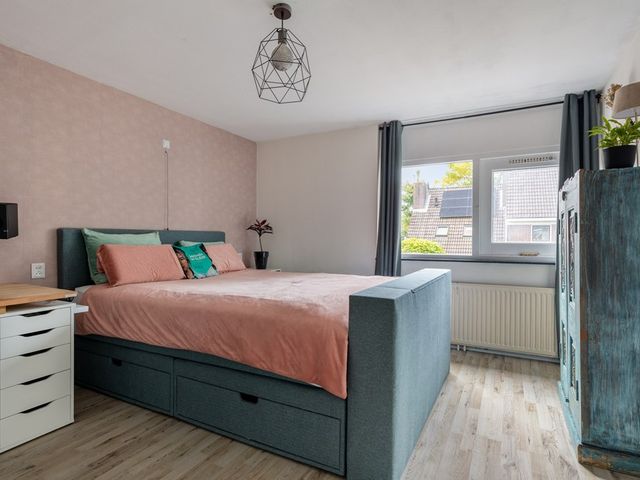 Klagerstuin 95, Zwaag